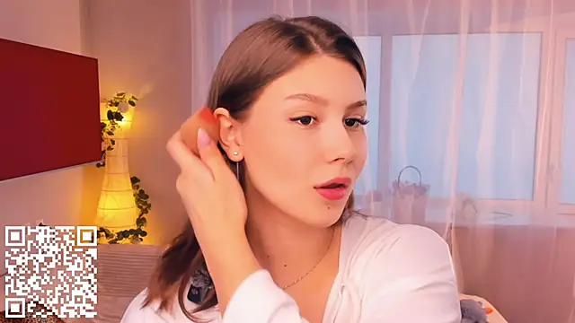 MondoNeko online show from October 22, 2025, 7:30 am