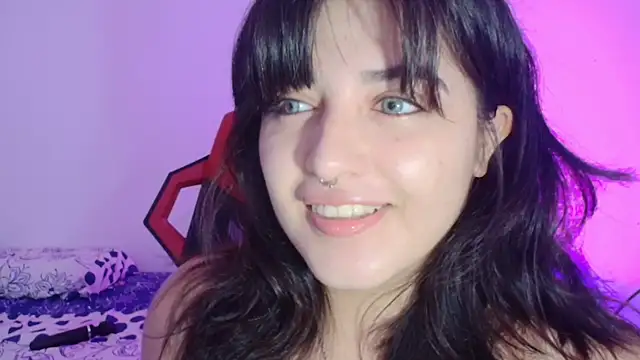 Jess Beauty18 online show from September 30, 2025, 12:00 pm