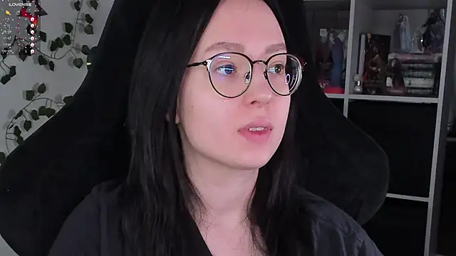 power robynn online show from October 15, 2025, 9:17 am