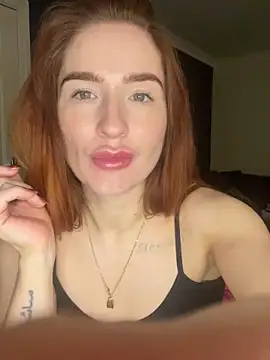 Cherry-L-28 online show from November 23, 2025, 9:03 pm