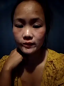 Alice wo online show from October 5, 2025, 3:36 pm