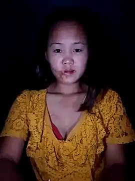 Alice wo online show from October 3, 2025, 9:27 pm