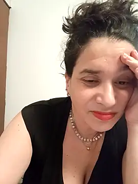 Snapshot of MoritaSalvaj chatting on November 1, 2025, 1:45 am MoritaSalvaj online show from November 1, 2025, 1:45 am