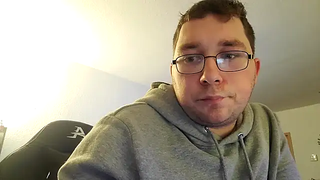 stivi2526 online show from October 23, 2025, 8:29 pm