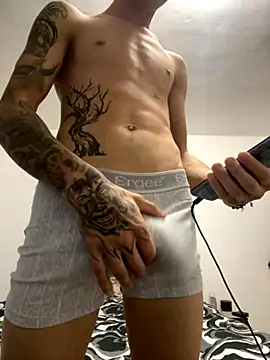 adonis0892 online show from October 5, 2025, 3:47 pm