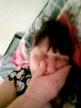 Apeesynka55211 online show from November 17, 2025, 10:19 am