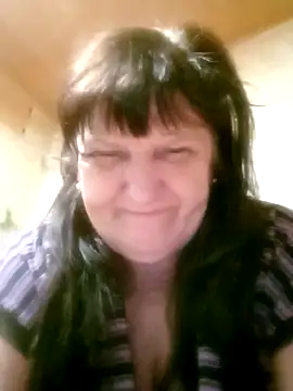 Apeesynka55211 online show from March 21, 2026, 4:44 pm