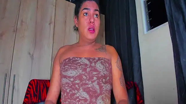 RobertaxGutierrez online show from April 14, 2026, 12:37 am