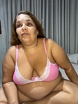 Snapshot of Livpoppe chatting on February 9, 2026, 9:02 pm Livpoppe online show from February 9, 2026, 9:02 pm