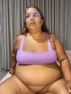 Snapshot of Livpoppe chatting on February 22, 2026, 9:16 pm Livpoppe online show from February 22, 2026, 9:16 pm