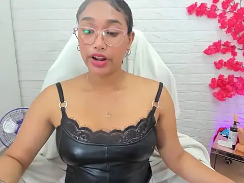Keilasex 01 online show from October 2, 2025, 5:11 am
