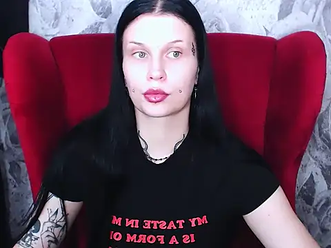 VenomDoll online show from November 6, 2025, 8:24 pm