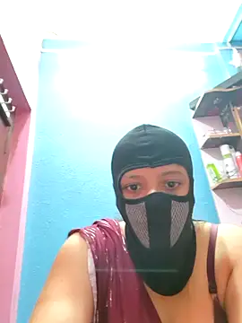 somadey1 online show from October 3, 2025, 5:31 am