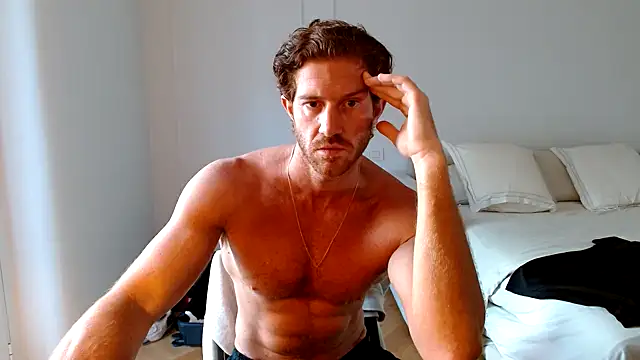 Italoalpha online show from October 25, 2025, 8:24 am