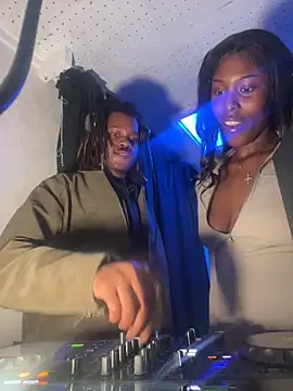 StarElexis online show from November 23, 2025, 9:03 pm