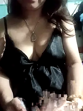 ZingCii online show from November 16, 2025, 4:01 pm