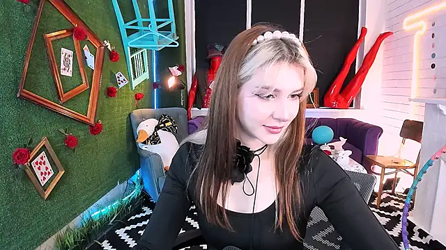 Snapshot of JudyHart chatting on September 30, 2025, 9:37 am JudyHart online show from September 30, 2025, 9:37 am