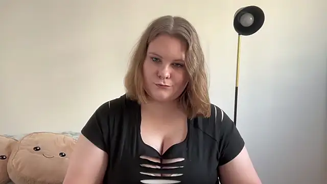 BriannaFlirty online show from October 29, 2025, 1:21 pm