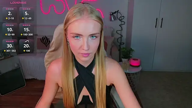 TessaGrays online show from May 27, 2026, 8:54 am