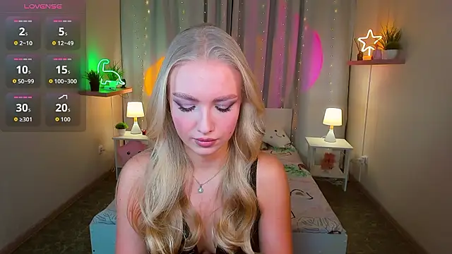 TessaGrays online show from February 13, 2026, 2:28 pm