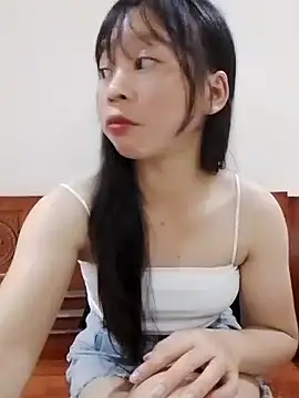 yenyen-bae online show from October 2, 2025, 12:52 pm