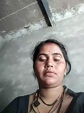 Kalpana Rajput66 online show from October 3, 2025, 7:54 am