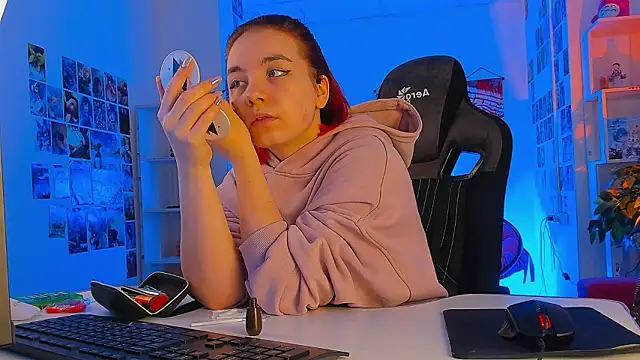 MarcelineChi online show from February 18, 2026, 5:38 am