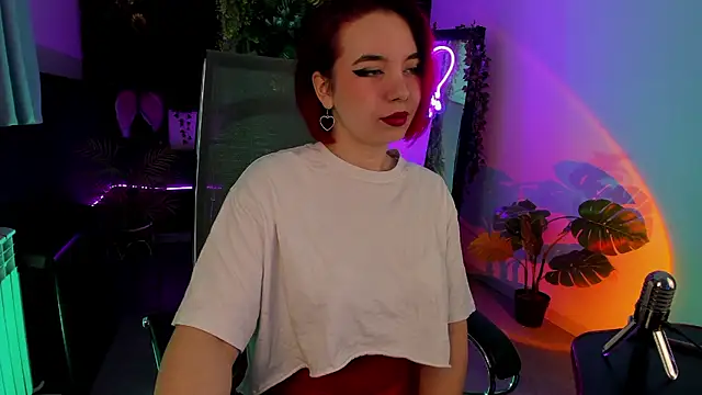 MarcelineChi online show from February 6, 2026, 8:43 am