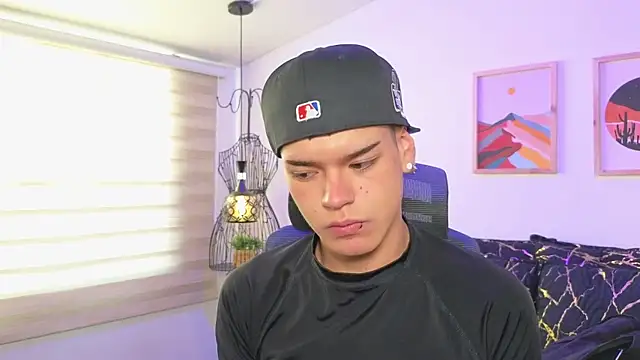 kevienmiet online show from October 9, 2025, 11:33 am