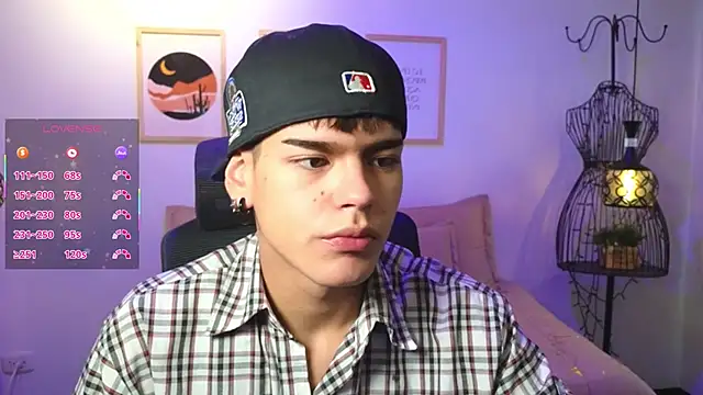 kevienmiet online show from October 28, 2025, 11:53 am