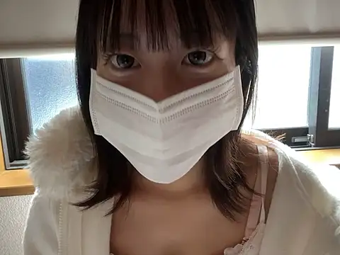 Snapshot of u_ruru chatting on October 20, 2025, 3:08 am u ruru online show from October 20, 2025, 3:08 am