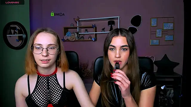 Snapshot of lina_fox12 chatting on December 17, 2025, 1:16 pm lina fox12 online show from December 17, 2025, 1:16 pm