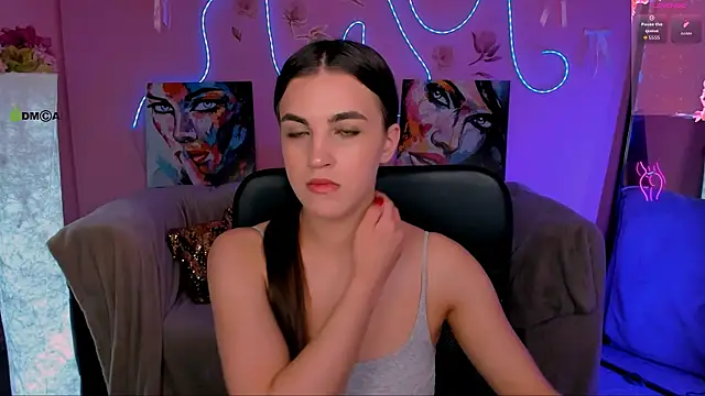 Snapshot of lina_fox12 chatting on July 8, 2026, 12:50 pm lina fox12 online show from July 8, 2026, 12:50 pm