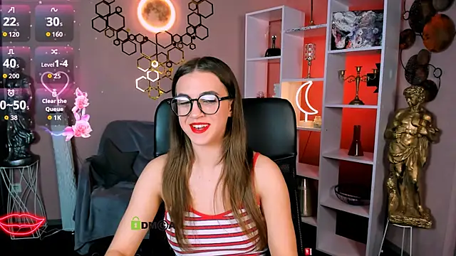 Snapshot of lina_fox12 chatting on October 18, 2025, 12:40 pm lina fox12 online show from October 18, 2025, 12:40 pm