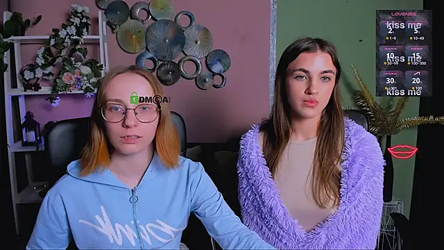 Snapshot of lina_fox12 chatting on January 15, 2026, 4:43 pm lina fox12 online show from January 15, 2026, 4:43 pm