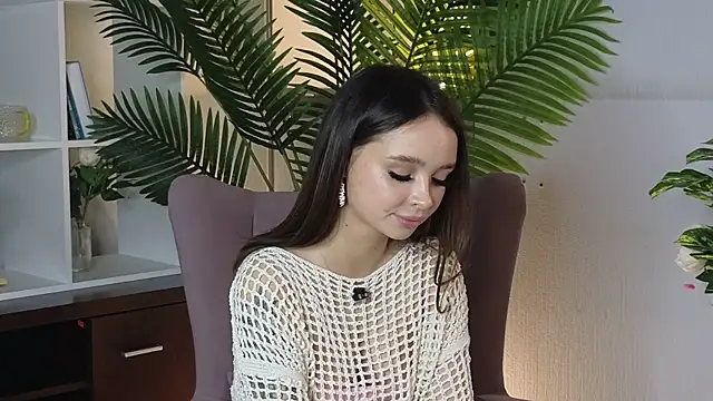 MaricaKerst online show from October 16, 2025, 1:30 pm