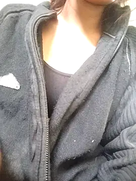 Snapshot of PEEHU-50 chatting on November 29, 2025, 3:06 am PEEHU-50 online show from November 29, 2025, 3:06 am