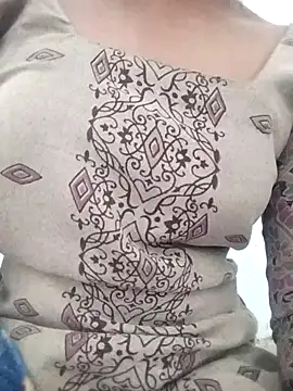 Snapshot of PEEHU-50 chatting on November 16, 2025, 1:43 am PEEHU-50 online show from November 16, 2025, 1:43 am