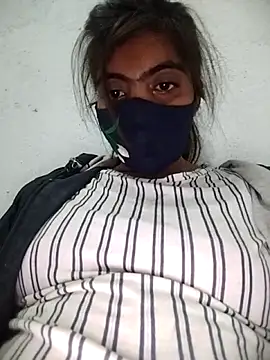 Snapshot of PEEHU-50 chatting on November 10, 2025, 1:49 pm PEEHU-50 online show from November 10, 2025, 1:49 pm