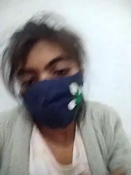 Snapshot of PEEHU-50 chatting on October 19, 2025, 3:48 pm PEEHU-50 online show from October 19, 2025, 3:48 pm