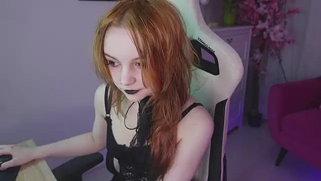 Staymonica online show from March 3, 2026, 1:18 pm