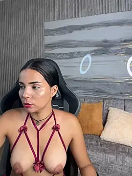 Abby15   online show from October 2, 2025, 9:29 pm