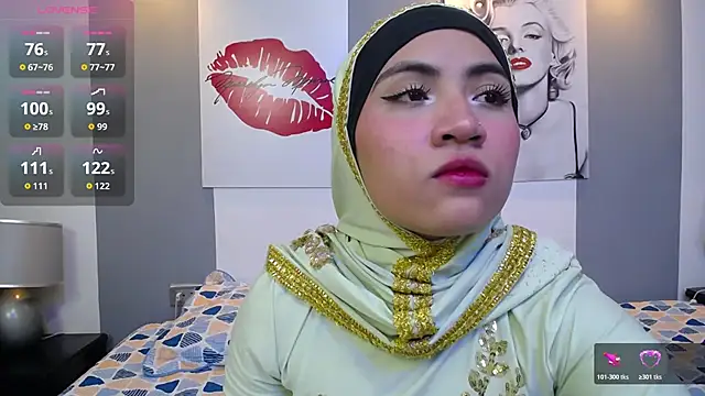 Neesha   online show from November 8, 2025, 8:01 pm