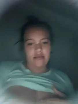 Meloddy   online show from November 24, 2025, 4:12 am