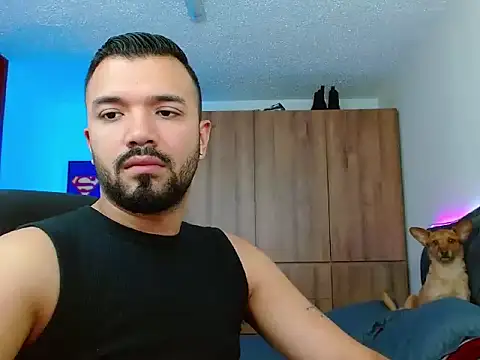 mathewv  online show from November 17, 2025, 10:03 pm