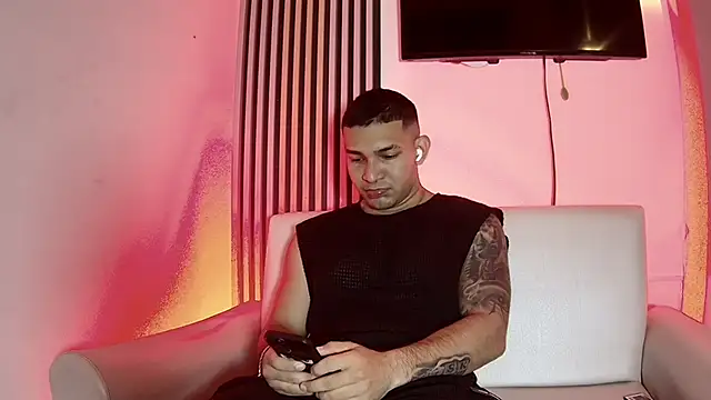 Snapshot of venedic_bull chatting on November 7, 2025, 3:22 am venedic bull online show from November 7, 2025, 3:22 am