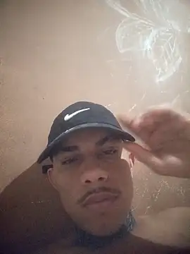 Snapshot of mestre637 chatting on October 10, 2025, 5:19 am mestre637 online show from October 10, 2025, 5:19 am