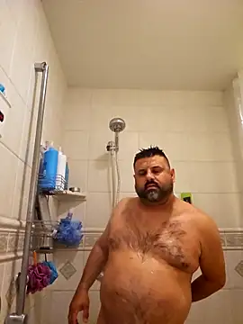 Roddog18 online show from October 14, 2025, 7:42 am