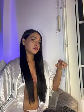 Nikolbrice online show from December 13, 2025, 8:04 pm