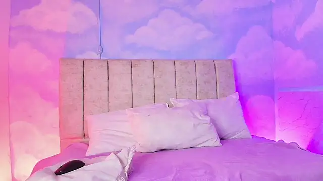 Nikolbrice online show from March 24, 2026, 2:00 am